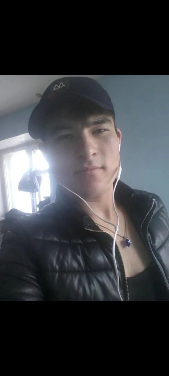  30601938  Dzheki, 28 ,    