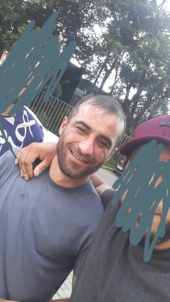  40885948  , 35 ,    