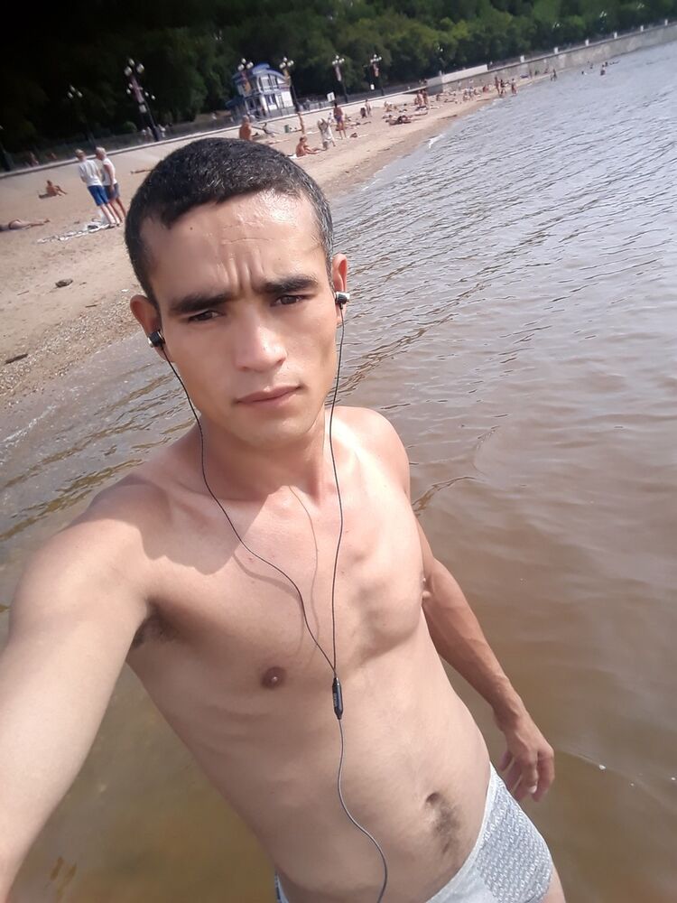  ,   Tulqinboy, 32 ,   ,   , c 