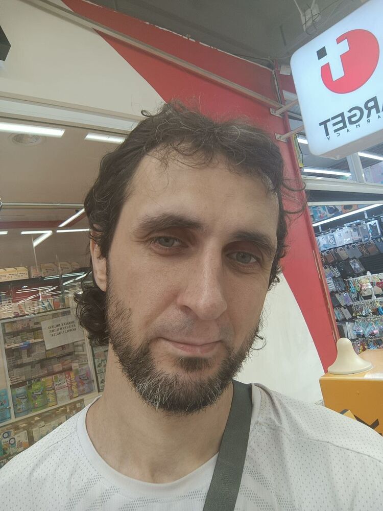  52930608  , 35 ,    