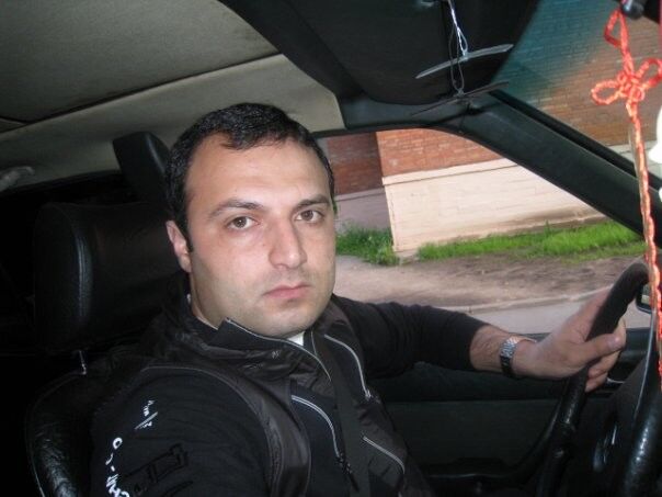  ,   Armen, 42 ,   ,   , c 
