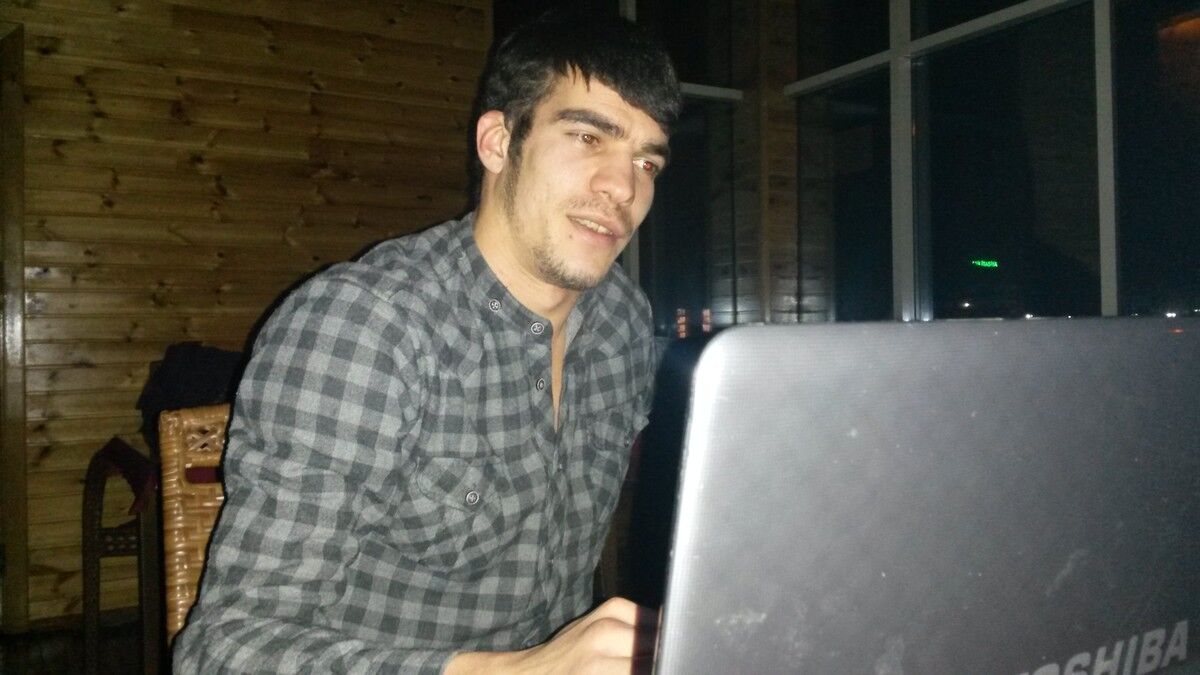  ,   Tahir, 33 ,   