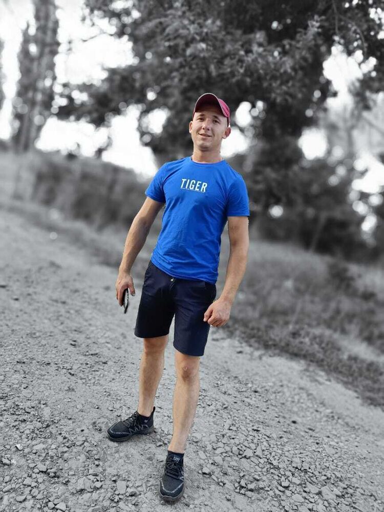  --,   Konstantin, 23 ,   ,   , c 