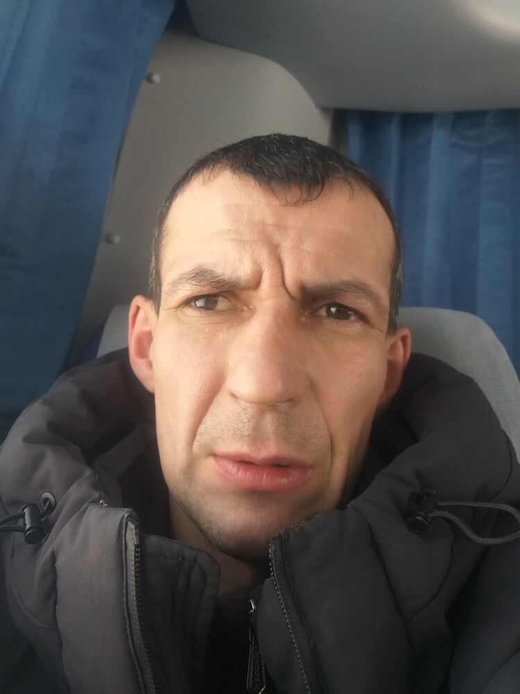  50760208  , 42 ,    