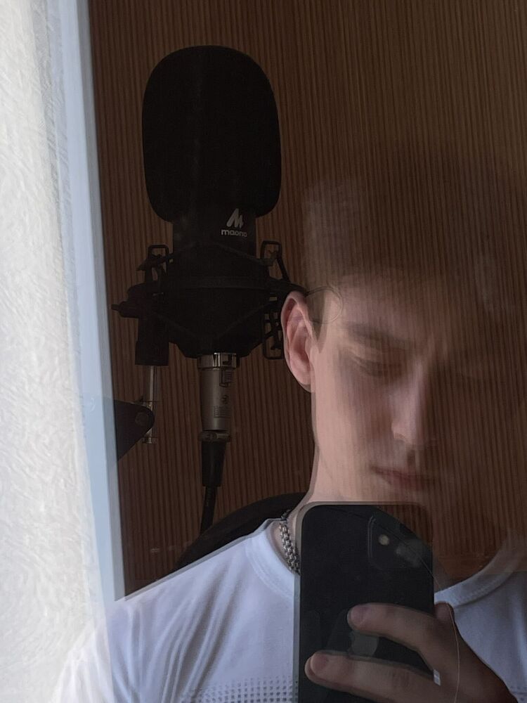 ���� 46414558 ����� ˸��, 22 ����, ���� ���������� � �������������