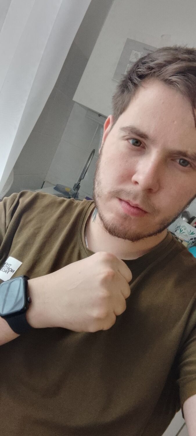  ,   Nikola, 26 ,   c , 