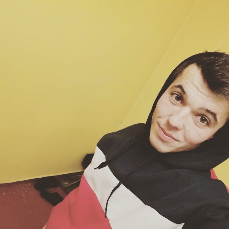  24586608  Slavik, 27 ,    Myslowice
