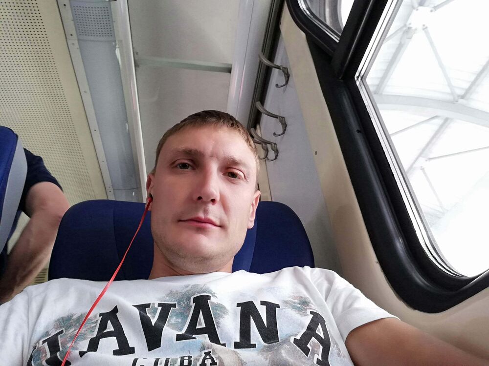  -,   Marat, 39 ,   ,   