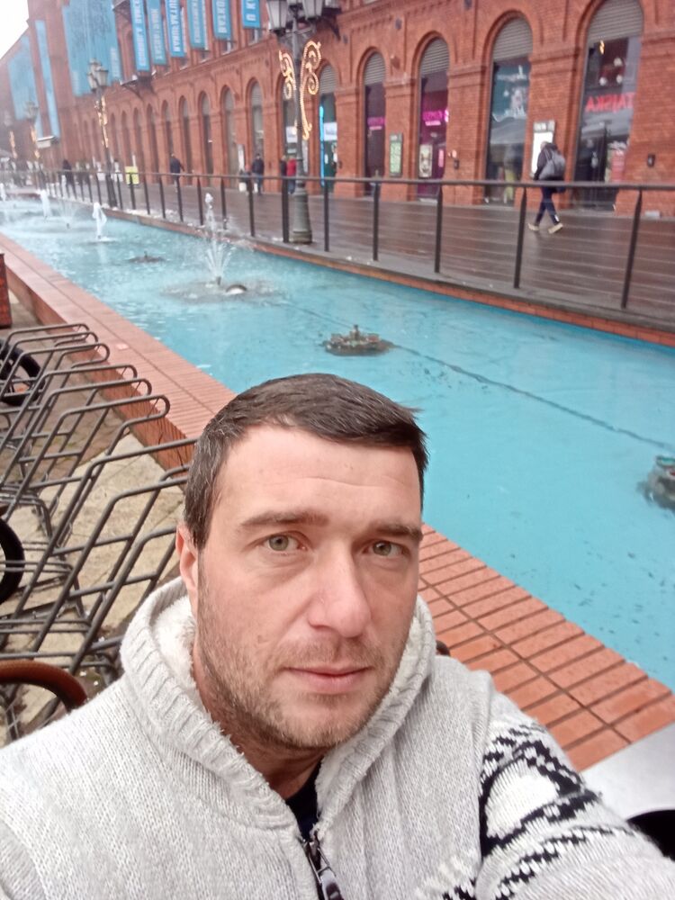  54745688  , 33 ,    Belchatow