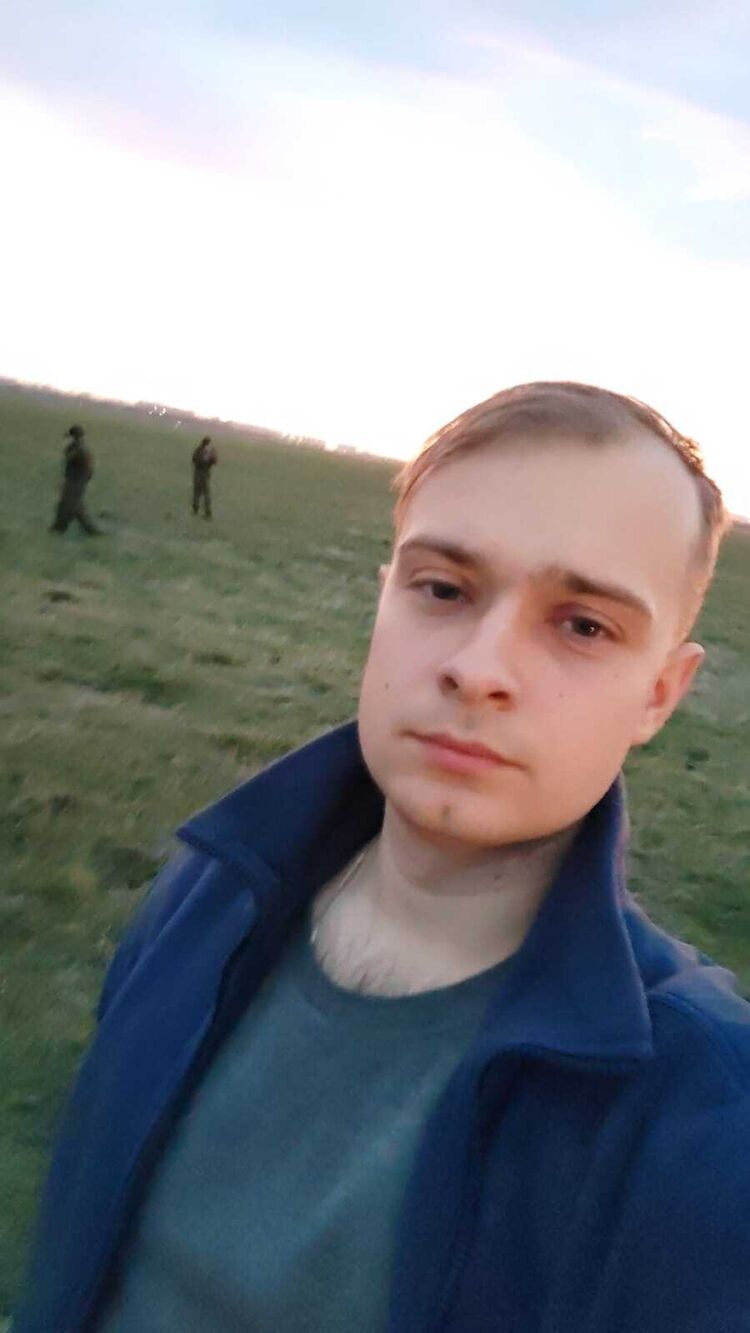 --,   , 28 ,   ,   