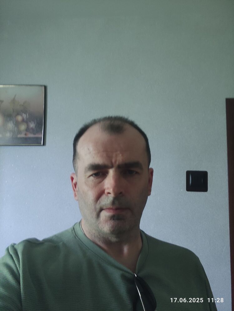  52854648  , 48 ,    