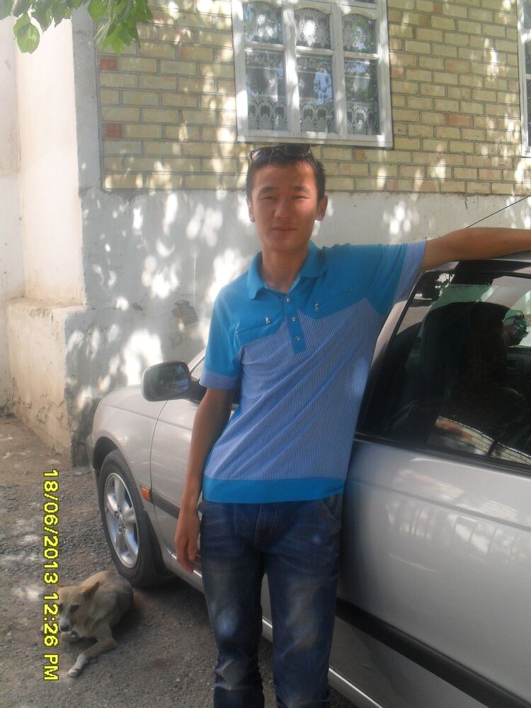  6870118  Omurzak, 30 ,    