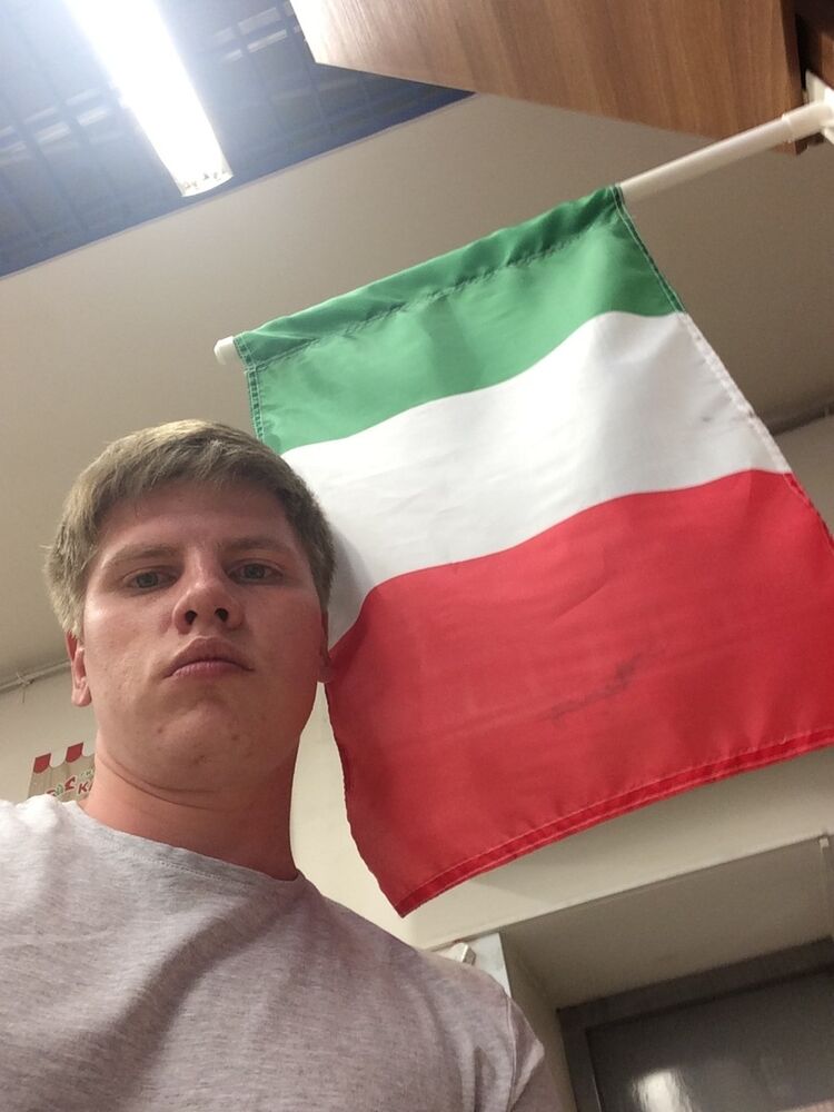  10116678  Mark, 32 ,    