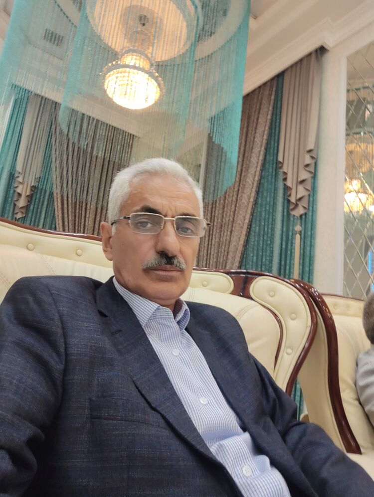  54129468  Abulfat, 63 ,    