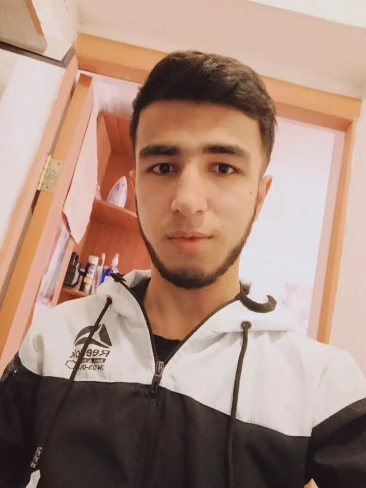  35879558  , 29 ,    