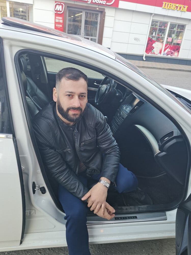  50101998  ARMAN, 37 ,    