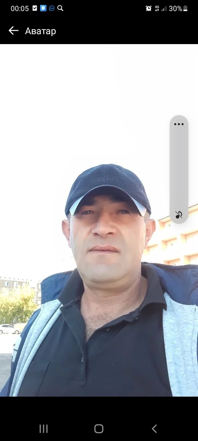  27904118  Armen, 48 ,    