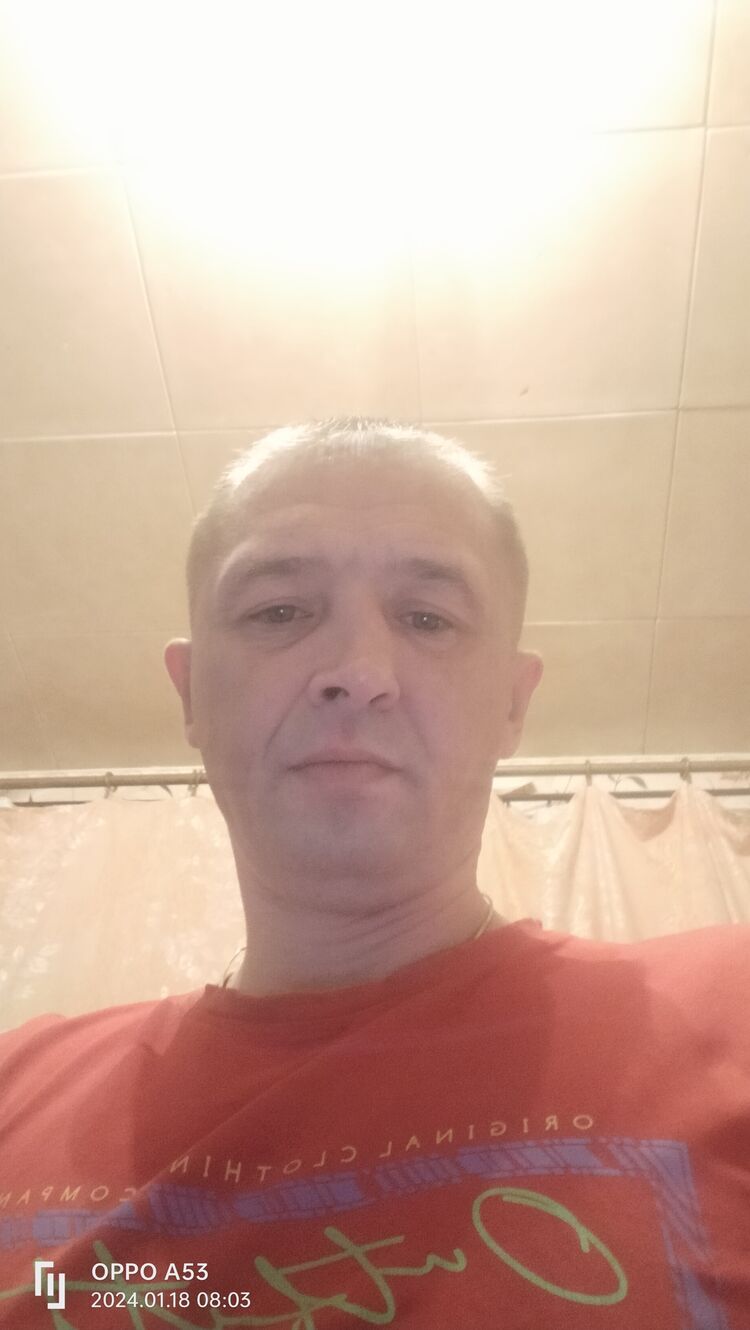  42146698  A, 39 ,     