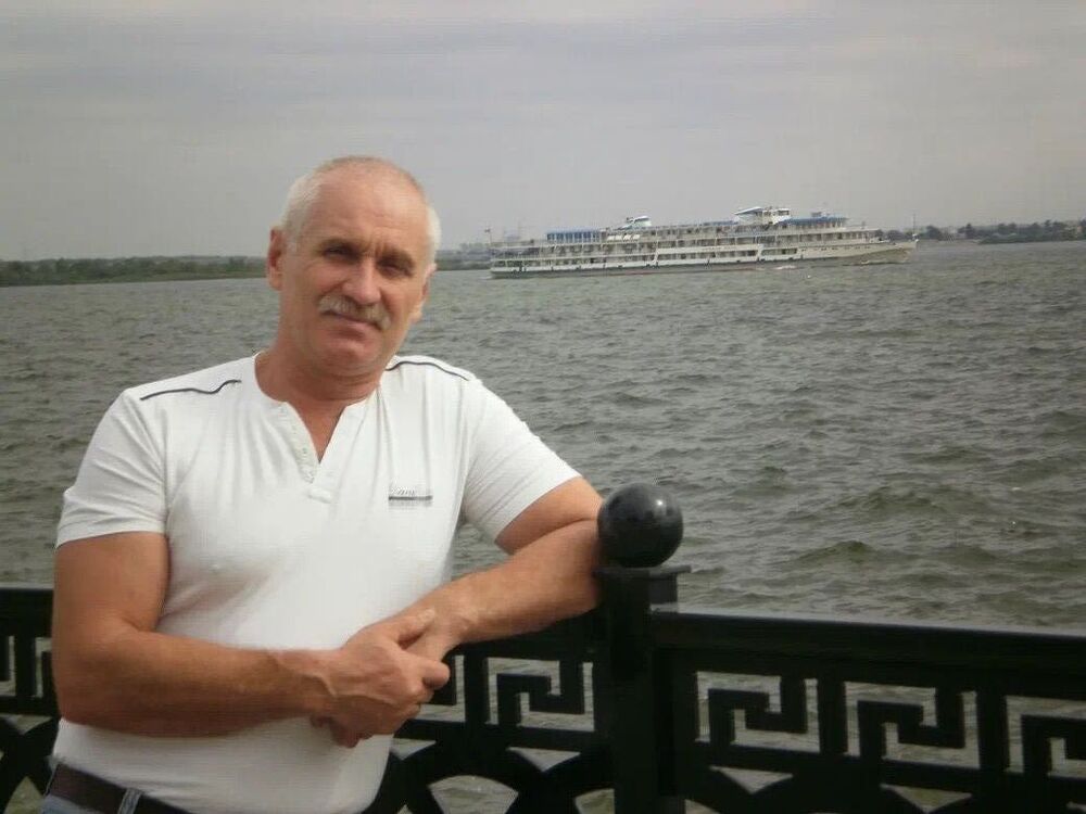  51557078  Ali, 55 ,    