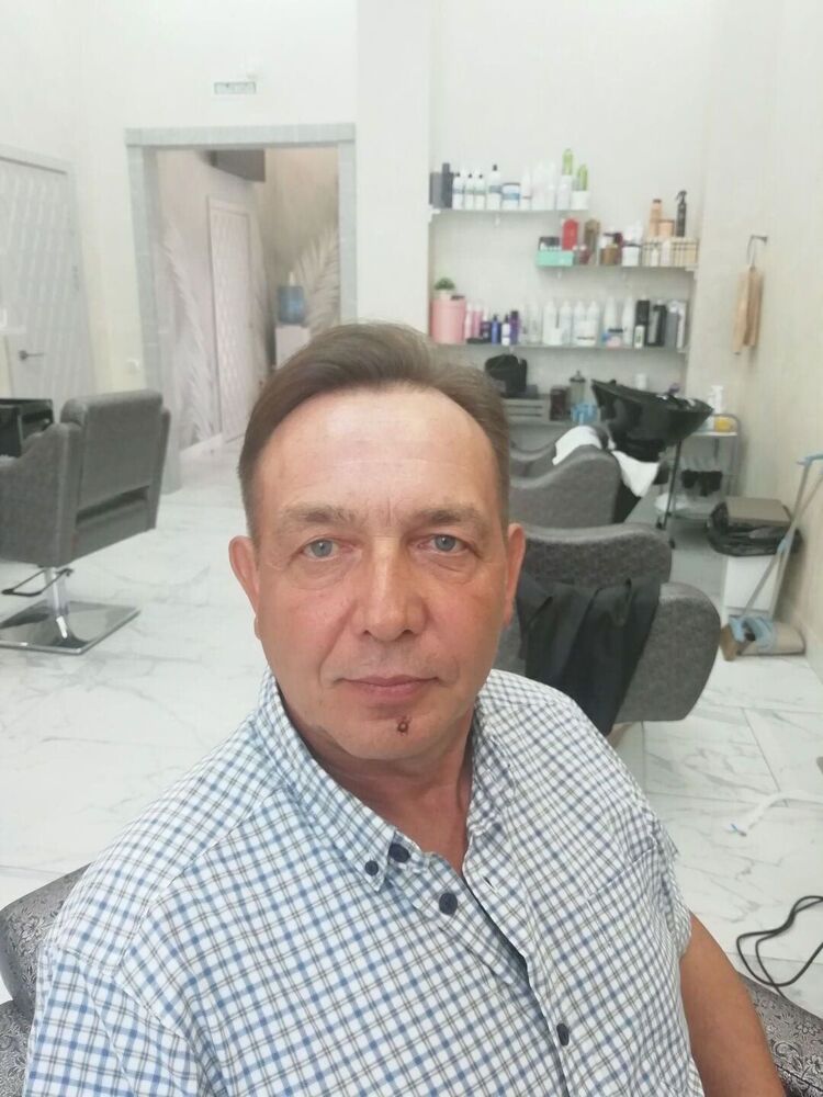  28515738  , 55 ,    