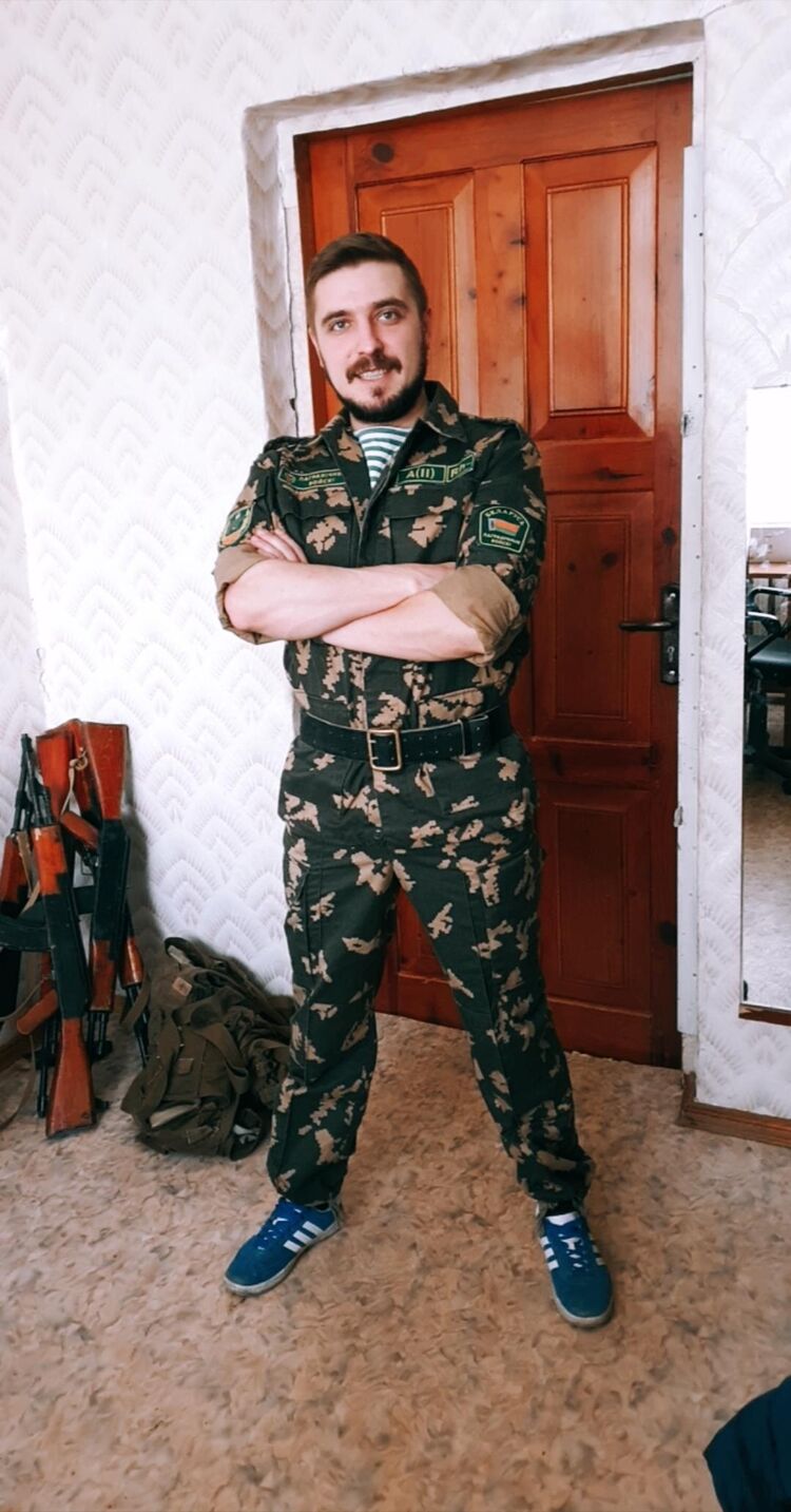  29899788  , 38 ,    