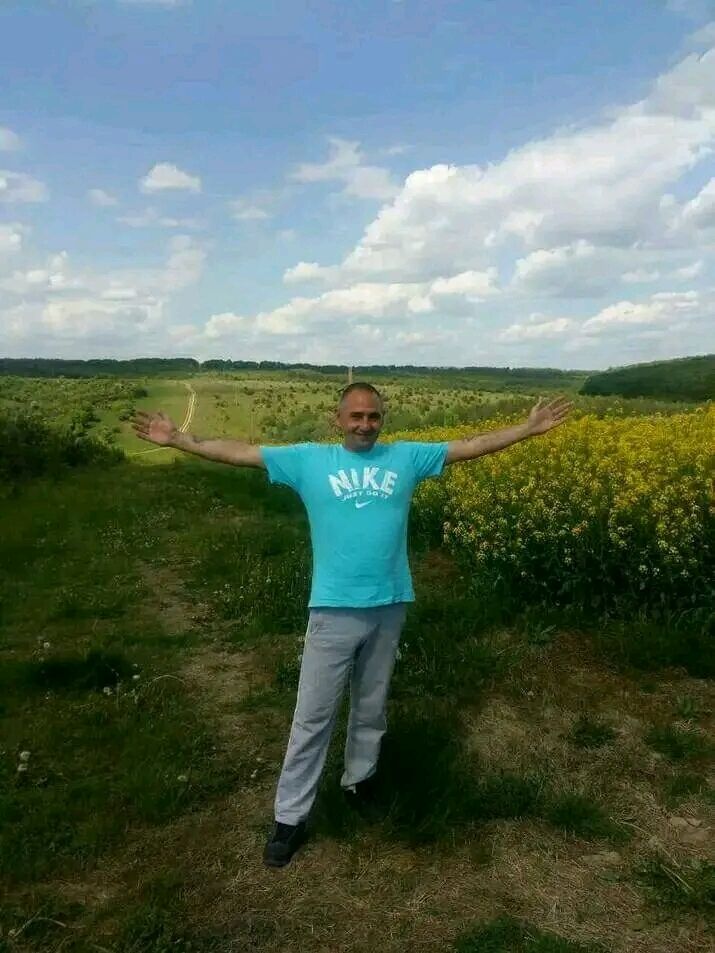  37929848  , 47 ,    