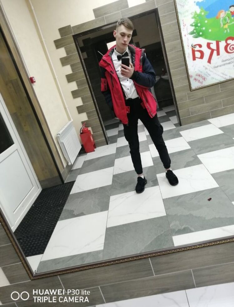  44255408  Takim, 22 ,    