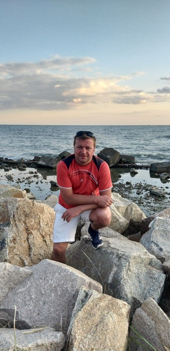  ,   Pavel, 43 ,   ,   , c 