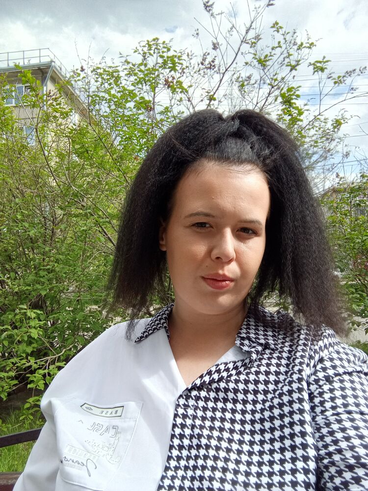  ,   Polina, 20 ,   ,   