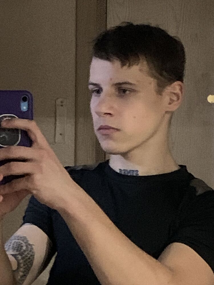  38913018  , 24 ,    