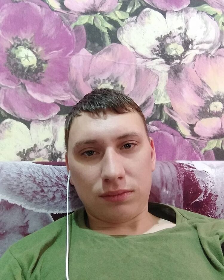  ,   Ivan, 32 ,   ,   , c 