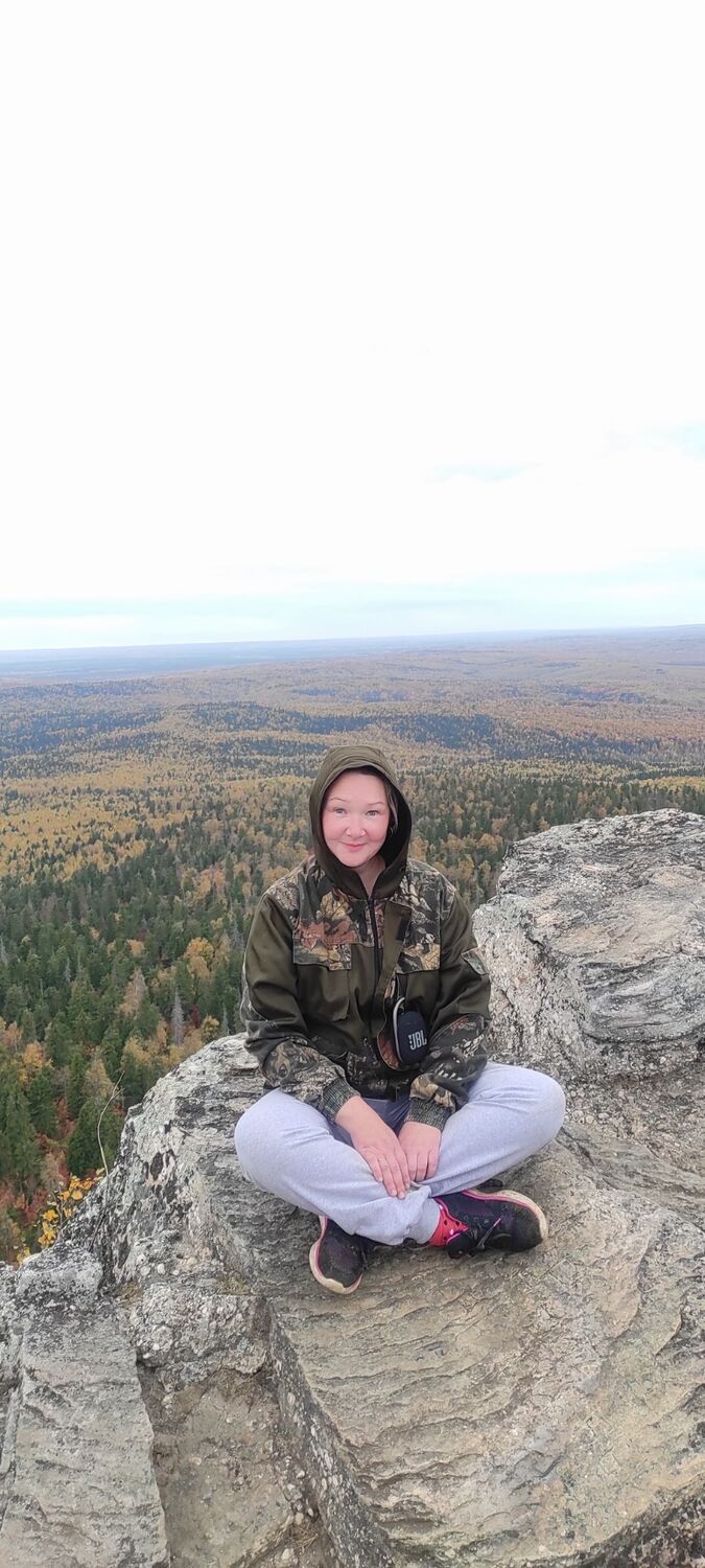  38917418  Katya, 39 ,    