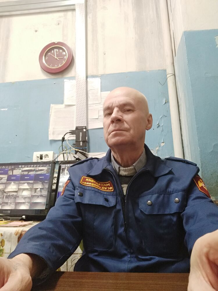  32912828  , 62 ,     