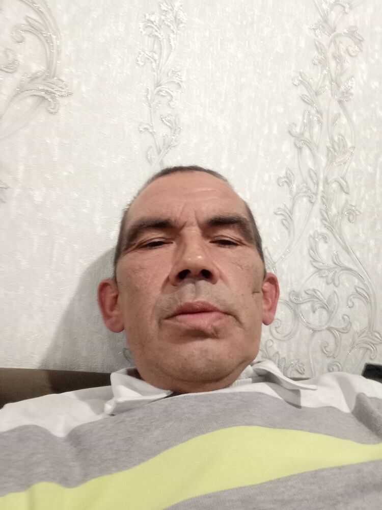 48122198  , 53 ,    