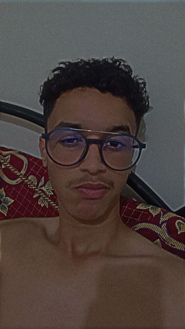  ,   Ali, 21 ,   ,   