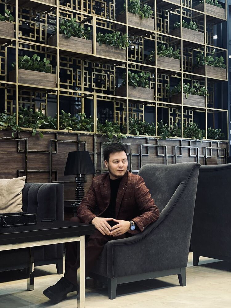  ,   Sherzod, 32 ,   ,   