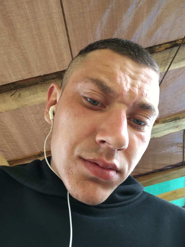  53311648  Pasha, 25 ,    