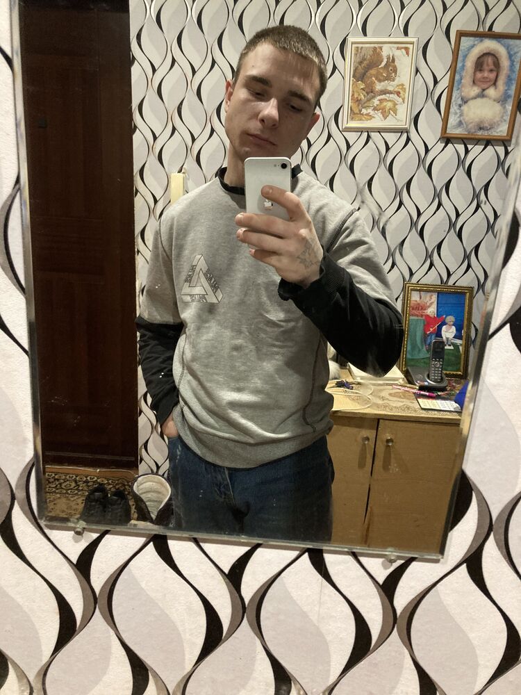  43973998  , 22 ,    