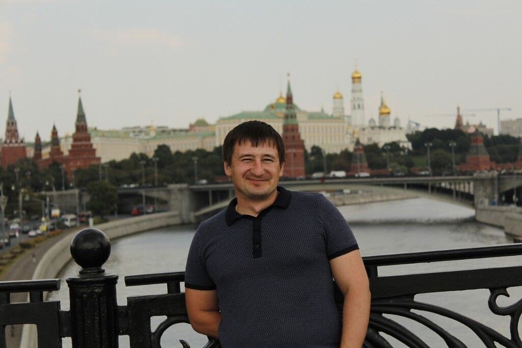  ,   Pavel, 44 ,   ,   , c 