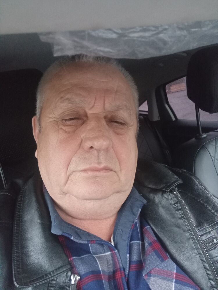  54098638  Ivan, 65 ,    