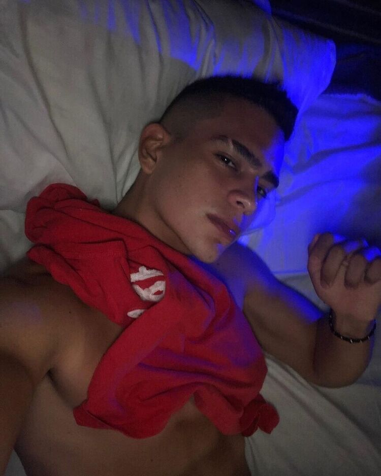 ���� 25143808 ������� ����, 40 ���, ���� ���������� � �������