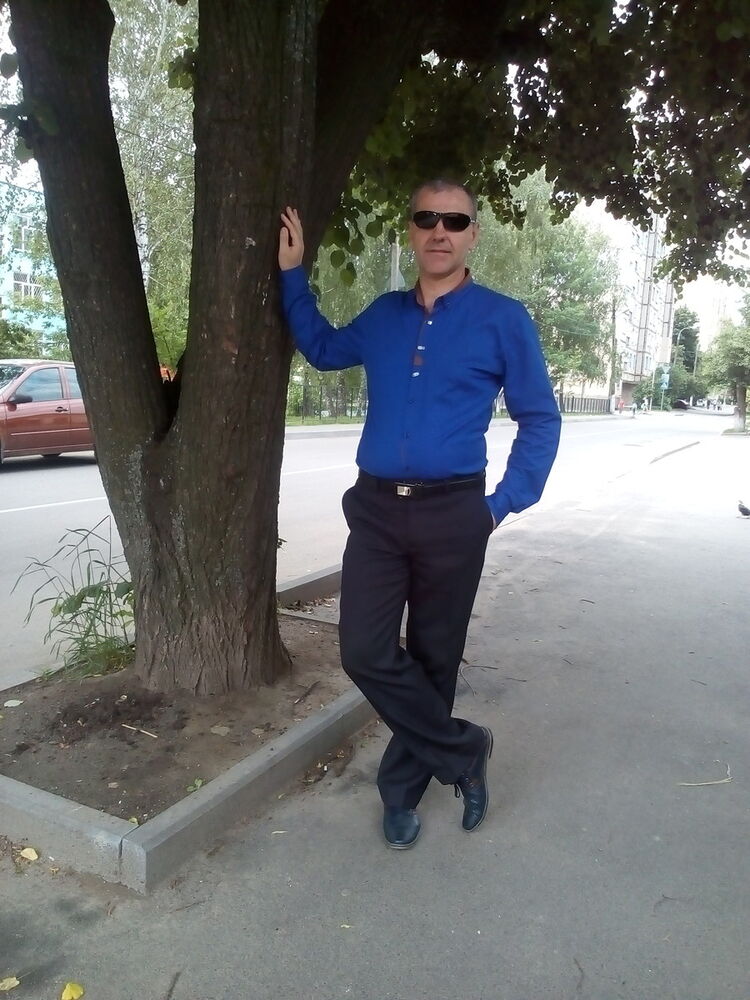  11650128  Slavik, 53 ,    