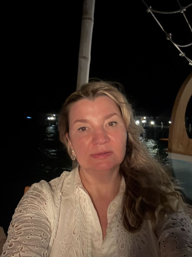 ���������� ������, ���� ������� Elena, 51 ���, ������������ ��� c�������� ���������