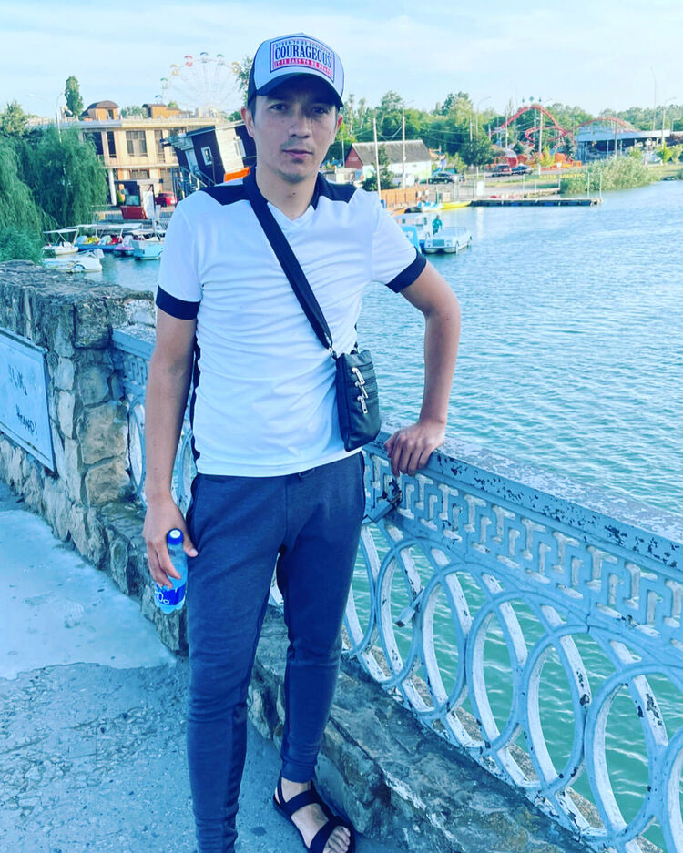 ���� 27179228 ������� Bek, 32 ����, ���� ���������� � ����������