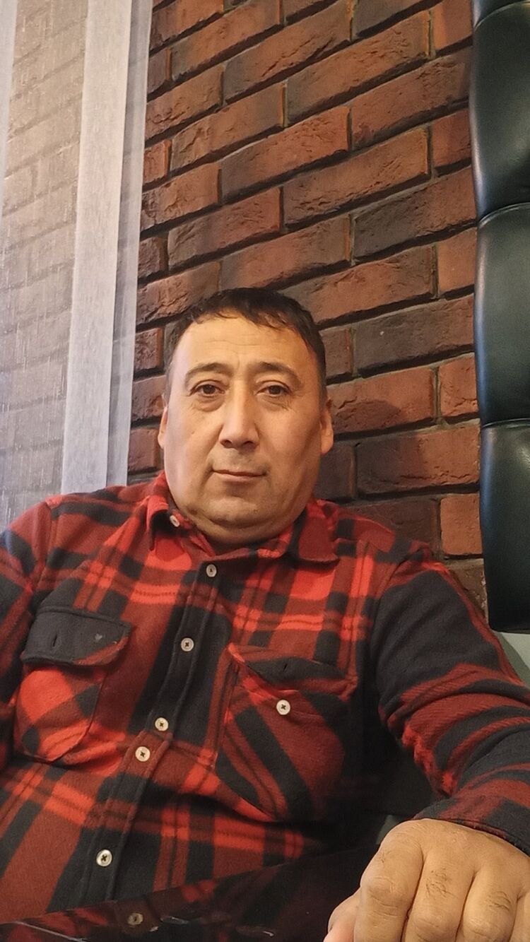  40490898  , 48 ,    