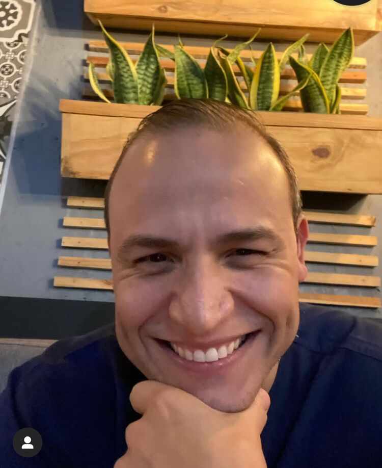  51588218  Mike, 50 ,    