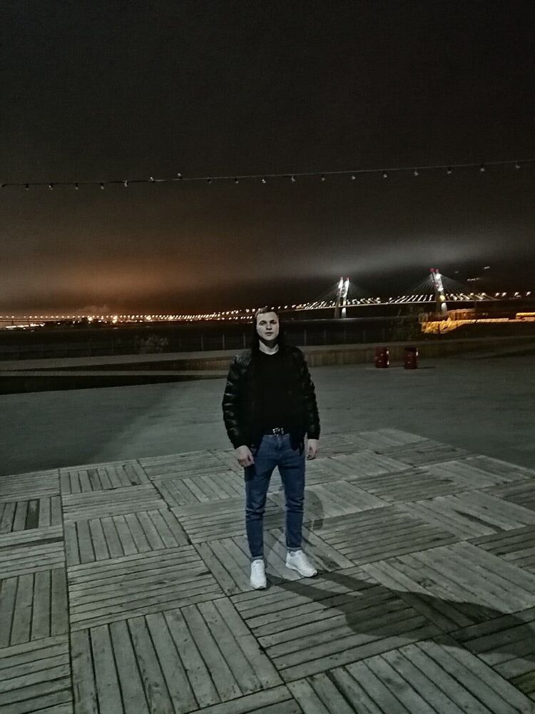  45685288  , 27 ,    