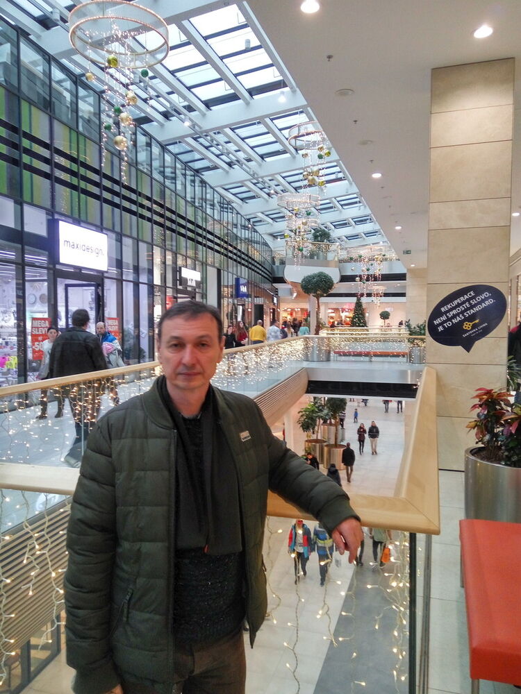  15078028  Ivan, 52 ,    --