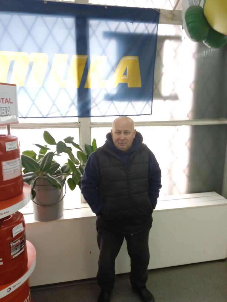  41590868  , 63 ,    