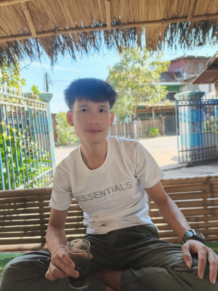  48516258  Kham, 25 ,    